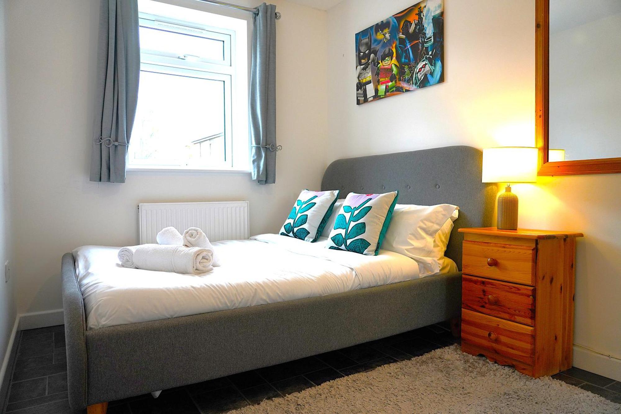 Sleeps 10, Free Parking, Close To Science Park, King Size Bed Milton  Bagian luar foto