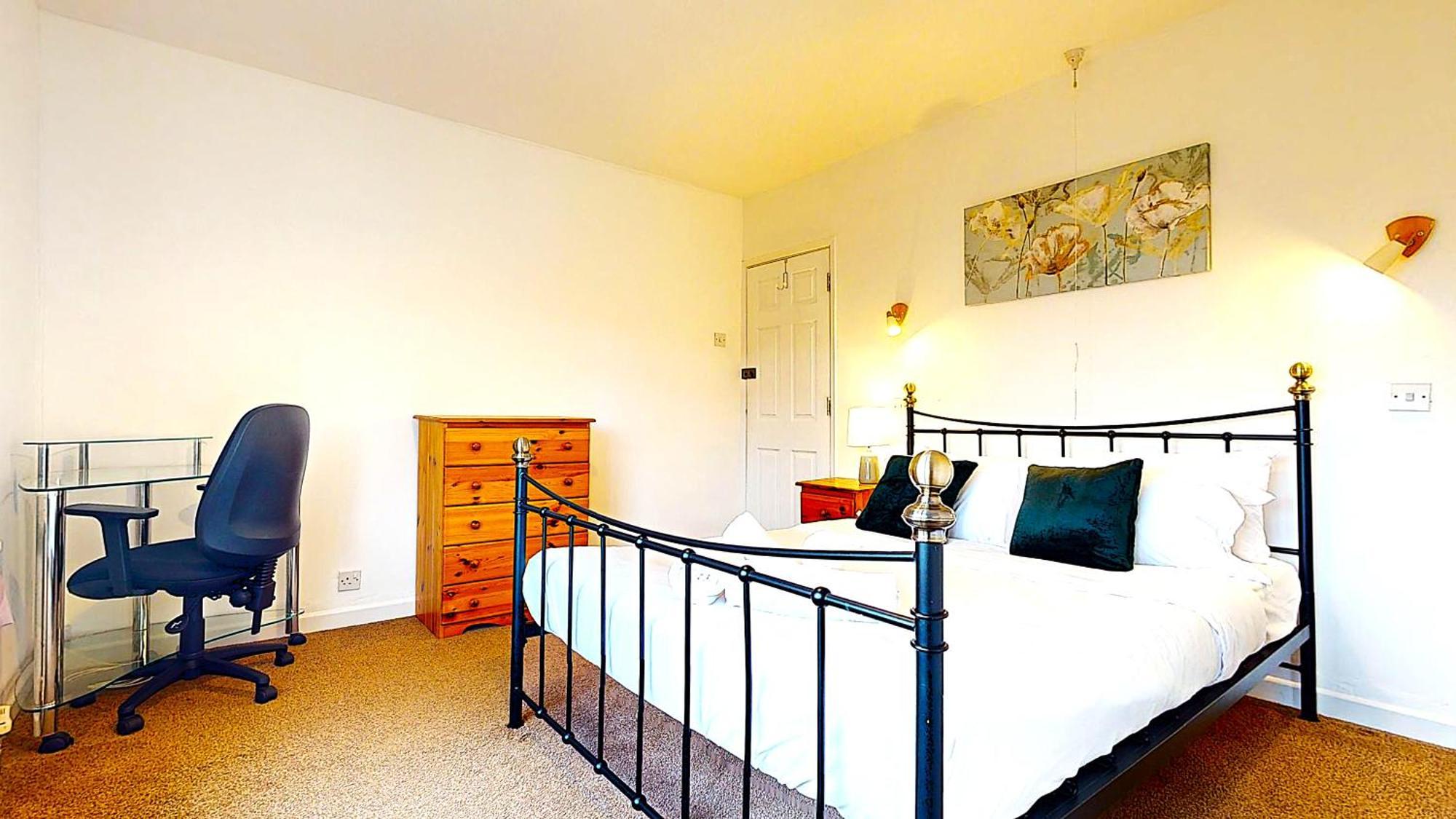 Sleeps 10, Free Parking, Close To Science Park, King Size Bed Milton  Bagian luar foto